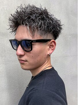 ダズルヘアーエイチ(DAZZLE hair H) メンズ専門DAZZLE hair H ☆刈り上げスキンフェード