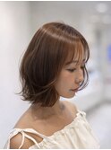 ミディアムボブロブブリーチ無しカラーベージュ