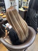 ヘアーデザインルアナ(Hair design Luana.)&nbsp;ブラウンベージュ シールエクステハイライト