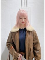ミュー(Mu)&nbsp;ベイビーピンク　ペールカラー　レイヤーカット