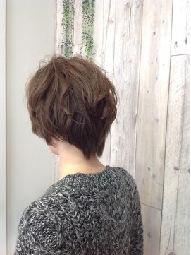 ラフィール(roughire) ナチュラルショート