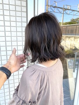 リノア 鵠沼海岸(LINOA) レイヤー×ボブ