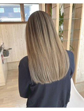 ルアナ(LUANA) バレイヤージュカラー（ベージュ系）