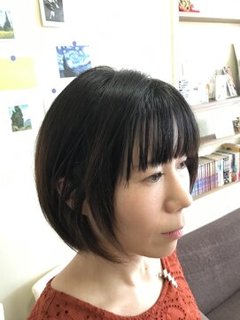 フープ(hoop) ラウンドグラデーションボブ