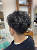 ビジネスシーンに合う大人パーマスタイル 2