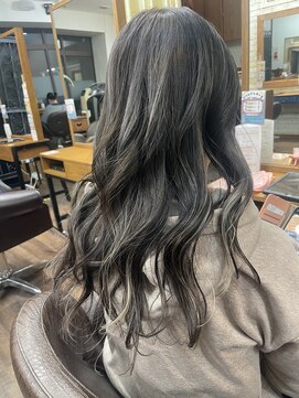 アリ 葛西店(ALi) デザインカラー 葛西髪質改善|葛西縮毛矯正|葛西白髪ぼかし