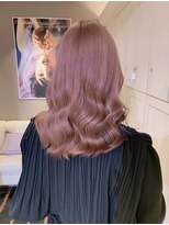 ベレーザ 渋谷(BELEZA)&nbsp;6548ニュアンスカラーホワイトピンク波巻きミルクティーピンク