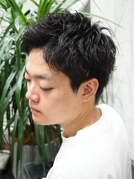 ヨシザワインク プレミアム 横浜 桜木町店(YOSHIZAWA Inc. PREMIUM) メンズ黒髪アップバングスパイキーショート/バーバー/無造作