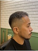 フェードショートスタイル<理容室>