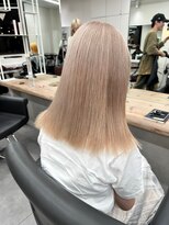 ベレーザ 渋谷(BELEZA)&nbsp;8910ミルクティーアッシュベージュハイトーンカラーストレート