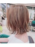 大人可愛いくびれミディ外ハネボブ20代30代40代レイヤーボブ