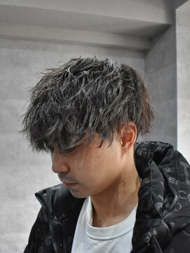 バーバーハウス ラヴィ(Barber House Lavie) ツイストスパイラルパーマ