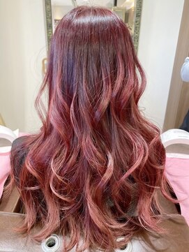 フーチー クーチー アマティー 豊中店(FUCHI KUCHI amati) @fuchi_kuchi.okada［豊中髪質改善ダブルカラーブリーチレッド］