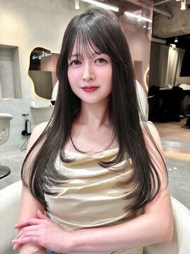 グロー 大宮(GLROW) ブリーチなしダブルカラー　オリーブベージュ　縮毛矯正