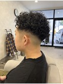 ハードカーリーパーマｘスキンフェード