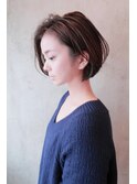 【大人世代の定番ボブ】耳かけ大人ボブ×モノトーンカラー