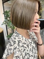 ニコフクオカヘアーメイク(NIKO Fukuoka Hair Make)&nbsp;福岡天神/大人かわいいくすみカラー/赤み消しオリーブボブ