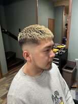 スタンドバーバー 柏(STAND BARBER) MEN’S/リバースセンターパート/ニュアンスパーマ/柏