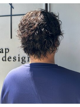 マップメンズデザイン(map men's design) 波巻きパーマ ツイストパーマ ツーブロック 眉カット 刈り上げ