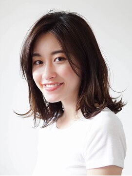 ラビティ(lovity) レイヤーセミディ