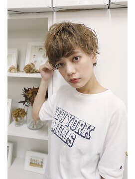 オペラ(OPERA by BALLET HAIR) オン眉、動きのあるボーイズショート