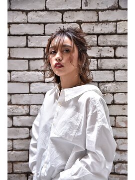 コア 新宿(CORE) ゆるふわルーズハーフアップ/フェザーショート