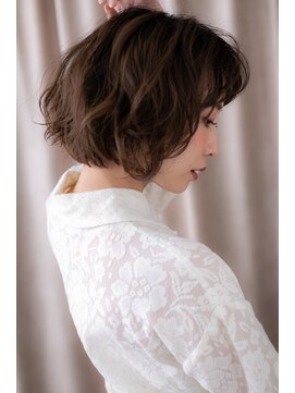 カバーヘア ブリス 北浦和(COVER HAIR bliss) モノトーングレージュ波巻きくせ毛風ボブZ北浦和20代30代40代!