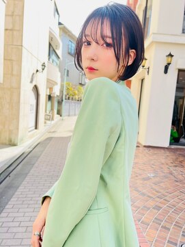 ロイジー(roijir) 表参道roijir 　軽めバング×前下がりボブ