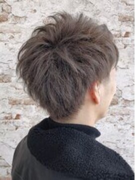 アルケー ヘアアンドヘッドスパ 錦糸町南口店(arche Hair&head spa) 束感ショート/ツーブロックマッシュ/ハイライト/波巻き/錦糸町