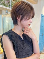 ロンド ストラーダ 心斎橋(Lond strada)&nbsp;ショート×ハイライト白髪ぼかし×マチルダボブ[心斎橋]