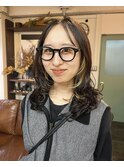 顔まわりレイヤースタイル .*。