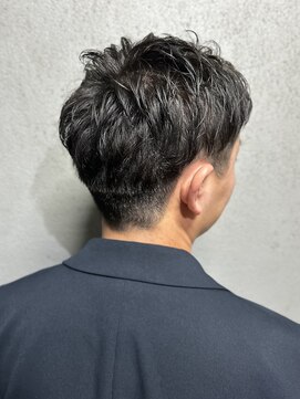 ヒロ銀座 バーバーショップ 札幌本店(HIRO GINZA BARBER SHOP) 王道ビジネスツーブロックスタイル