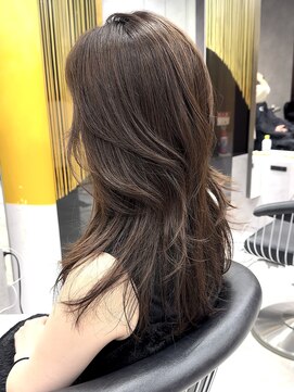 シティ(CITY) レイヤーカット かきあげ 表参道