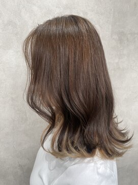 ルノン シェリー(LUNON cheliy) イメチェンヘアスタイルホワイトブロンド外ハネボブ美髪のススメ