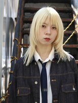 エクテ(ecouter)&nbsp;ジェンダーレスフェイスレイヤーくびれヘアハイトーンブロンド