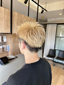 リード 大府店(LEAD) ブロンドスパイキーショート