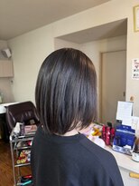 パンプキン(PUMPKIN)&nbsp;小学生の自然な縮毛矯正ボブ