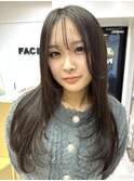 暗髪×レイヤーカット