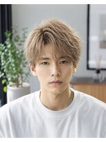 MEN's Baguz MEN'Sカット/ MEN'Sパーマ/ MEN'Sカラー ハイトーンベージュ韓国風センターパート