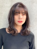 ノラ ウメダ(NORA UMEDA)&nbsp;【NORA UMEDA 高木】大人可愛いセミロングゆるカール