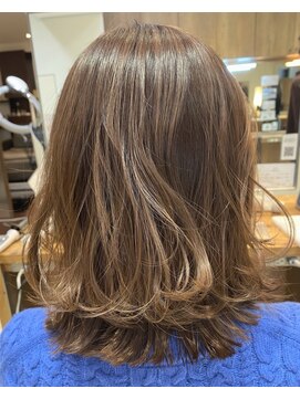 ネオリーブニコ 大井町店(Neolive Nico) くびれヘア 艶ベージュカラー