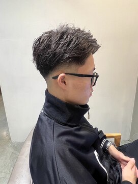 エクファフォーメン(EX-FA FOR MEN) 七三ショートヘア×毛流れパーマ