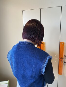 ニト(nito) 切りっぱなしボブ