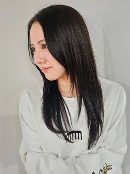 ミドル(MIDDLE)の写真/幅広い薬剤選定で、ダメージレスに仕上がる◎カラーと併用することで、髪に優しく艶やかなストレートに☆