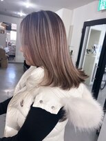 キング 高槻(K!ng)&nbsp;縮毛矯正髪質改善ハイライトレイヤーカット枚方美容室エクステ