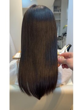 アリアバイエクラート 新宿南口店(ARiA by ECLART) 髪の芯から、美しく