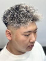 ケーファクトリー(K-FACTORY)&nbsp;スキンフェード／ツイスト／メッシュ