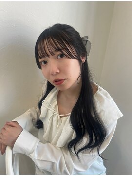 アンニュ(annuy) sheer blue×ハーフアップスタイル