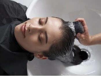 ラ マジィー(La magie)の写真/心地よい刺激でヘッドスパのような感覚を楽しめる「marbb」ぜひ体験してみてください！
