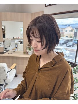 メロウ(mellow) レイヤーボブ×グレージュ